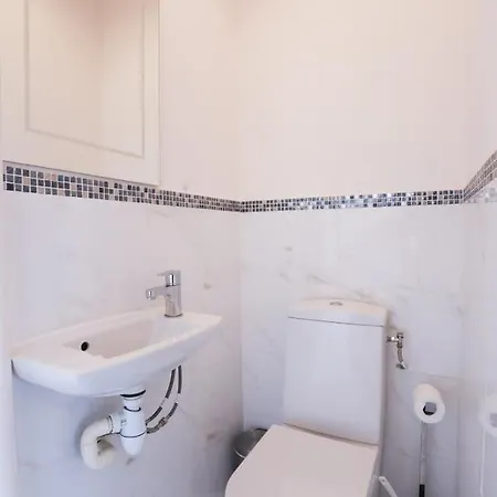 Immogroom - Beautiful And Cosy - Air Conditioner - 5 Min From Beaches *
